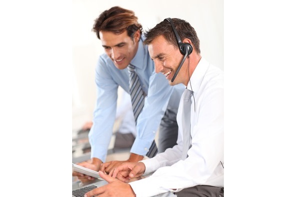Jak założyć call contact center